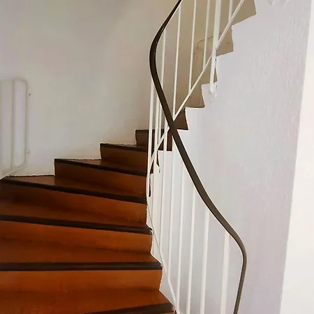 Appartamento Deux-pièces 2* Avec Balcon Et Parking - Port - Fr-1-696-107 *